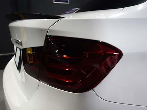 BMW 3シリーズ(F30) スモークテールライト装着と追加コーディング施工