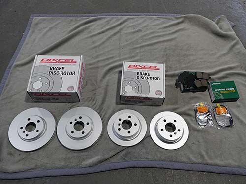 DIXCEL製ブレーキディスクローター / アムゼックス製低ダストブレーキパッド交換