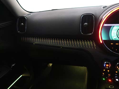 シェーテッドシルバー用インテリア装飾パネルがアンビエントライト発光