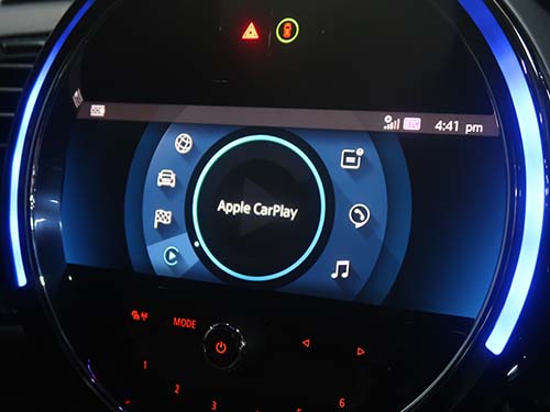 AppleCarPlay ( アップルカープレイ ) 