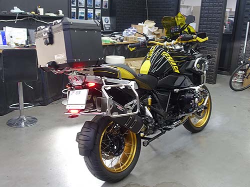 BMW R1250GS(K50) オートマチックデイライトやクルージングライト機能を有効化