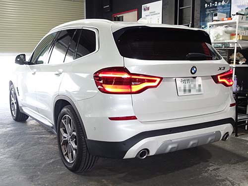 BMW X3(G01) 右側デイライト不点灯のトラブルを修理