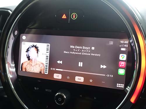 AppleCarPlay ( アップルカープレイ )