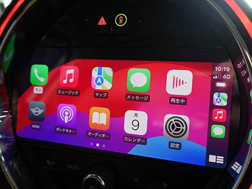 AppleCarPlay ( アップルカープレイ )