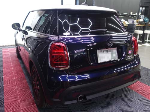 ミニクーパー(F56) LCI2 走行中のナビ操作やUSBビデオ視聴を有効化