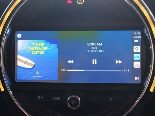 AppleCarPlay ( アップルカープレイ )