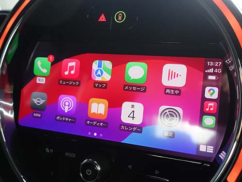 AppleCarPlay ( アップルカープレイ )