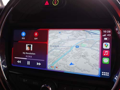 AppleCarPlay ( アップルカープレイ )接続チェック