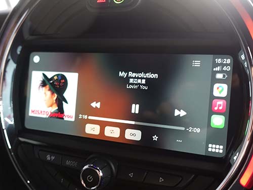 AppleCarPlay ( アップルカープレイ )接続チェック