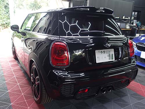 ミニ F56 JCW ナビキャンセルなどのコーディング施工