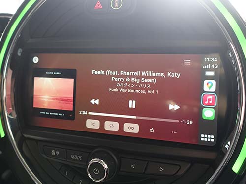 AppleCarPlay ( アップルカープレイ )