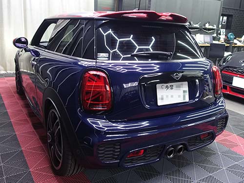 MINI JCW(F56) デュエルAG製ピンクパープルのドアミラー装着