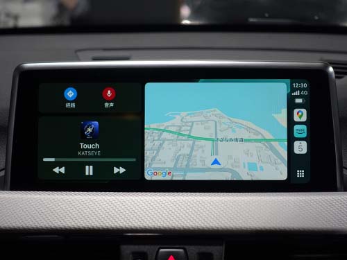 ディスプレイ全体でAppleCarPlay ( アップルカープレイ )が表示