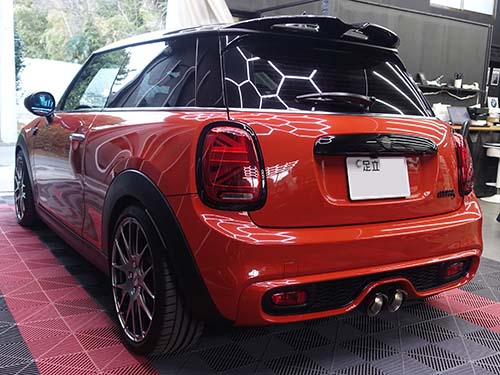 ミニ クーパーS(F56) 新車から搭載のアップルカープレイをフルスクリーン化するためプログラミング