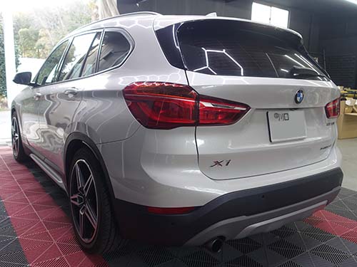 BMW X1(F48) 使えない純正ドラレコを撤去してユピテルのドラレコとレーダー探知機を取付