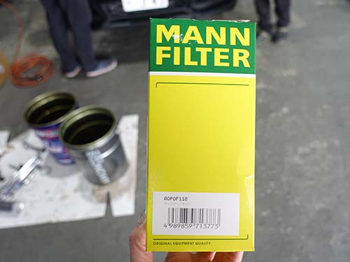 MANNFILTER ( マンフィルター )製オイルフィルターへ交換