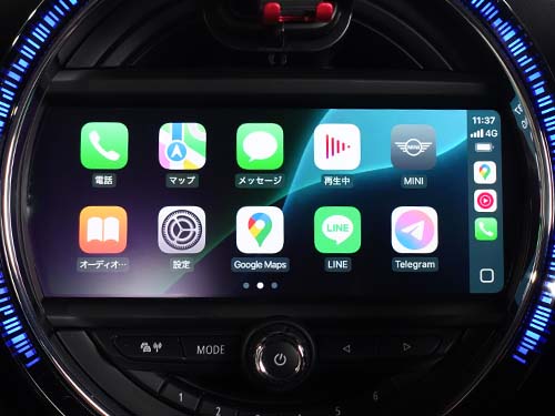 Apple CarPlay フルスクリーン化