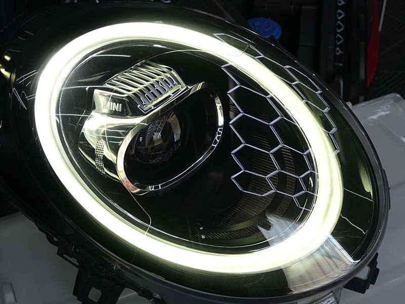【中古品】MINI用LCIモデル純正LEDヘッドライト 【A0043】