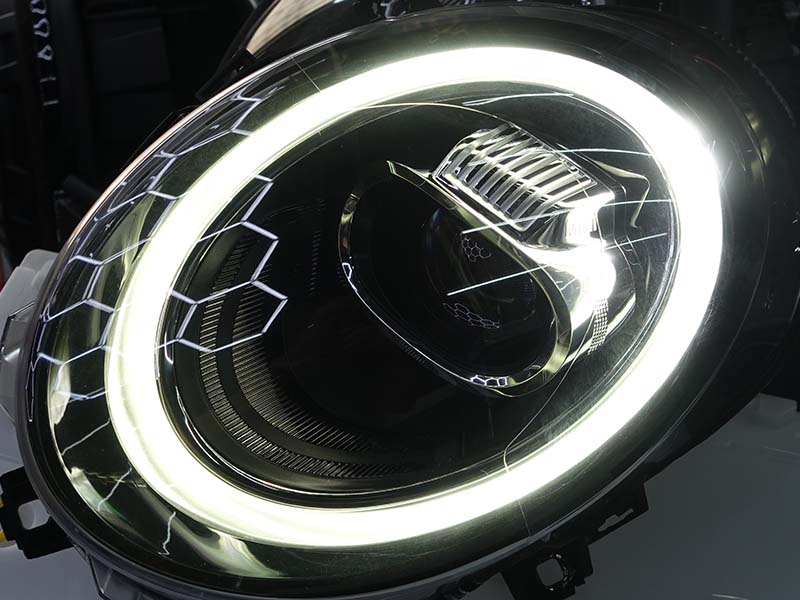 【中古品】MINI用LCIモデル純正LEDヘッドライト 【A0043】