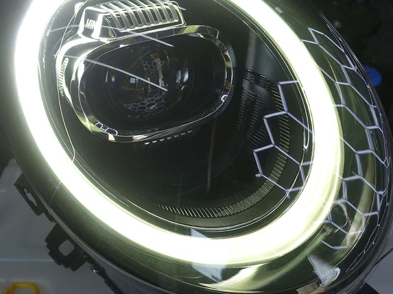 【中古品】MINI用LCIモデル純正LEDヘッドライト 【A0043】