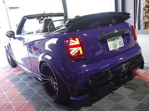 ミニ コンバーチブル F57|オーバーフェンダー×スペーサー取付×絶妙な車高調整で理想のシルエットへ
