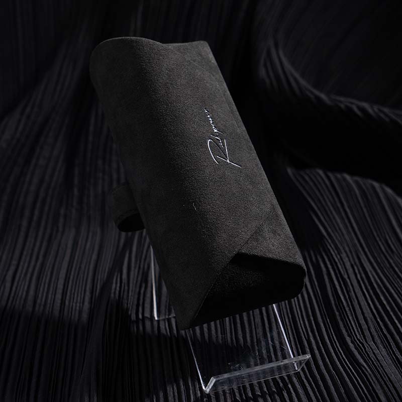 RAIKO VISOR CASE Alcantara Edition