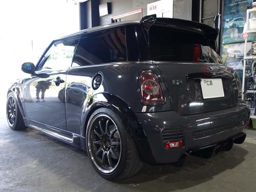 MINI JCW GP2にVOING製スリットローター&DIXCEL低ダストパッド装着!