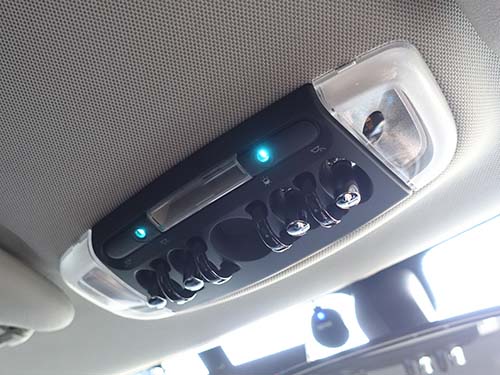 エキサイトメント対応LEDルームランプの発光