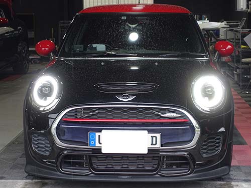 LCI2モデル用インナーブラックLEDヘッドライト装着後