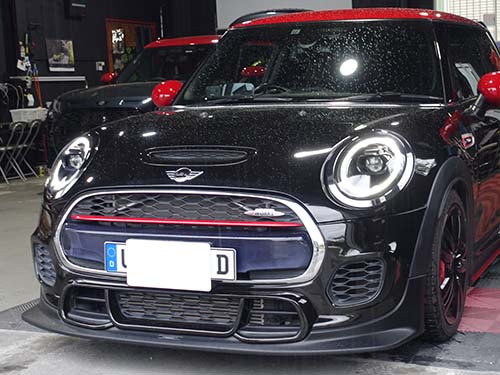 LCI2モデル用インナーブラックLEDヘッドライト装着後