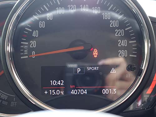 ドライビングモード切替操作(SPORT MODE)