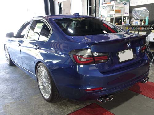 【ALPINA F30 D3】押しやすくてスマート!サンキューホーンスイッチ&SLIPLO製スクレープガードを装着!