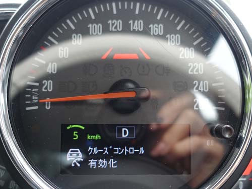 アクティブクルーズコントロール(ACC)の動作初期速度変更