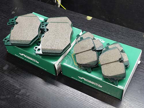 AMSECHS製低ダストブレーキパッド