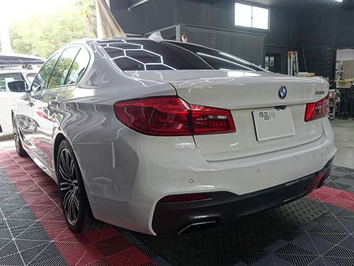 【BMW G30 ヘッドユニット修理】ナビが起動しない…EVO2 ID6ユニットを交換修理で完全復活!