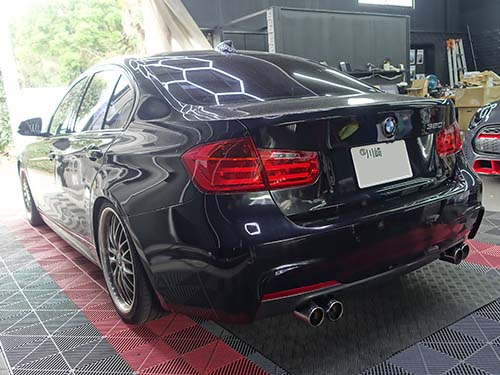 BMW F30の画面ブラックアウトを解消!a/tack製AVインターフェースへ交換修理