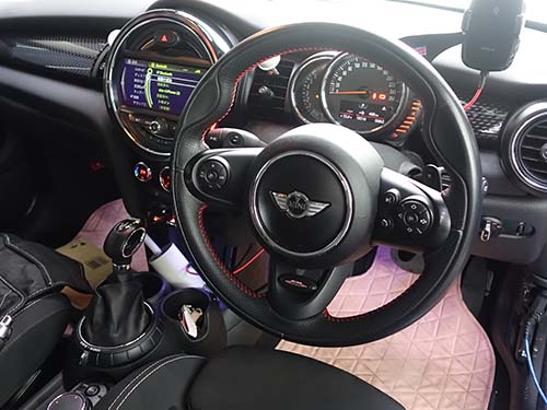 パドルシフト&マルチファンクション&クルーズコントロール