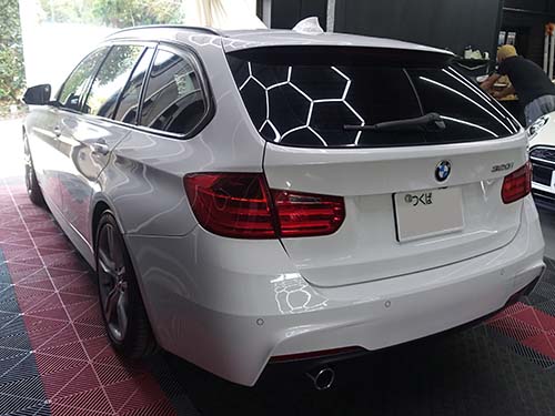 BMW 3シリーズ(F31) LEDバルブ装着用コーディングなどを施工