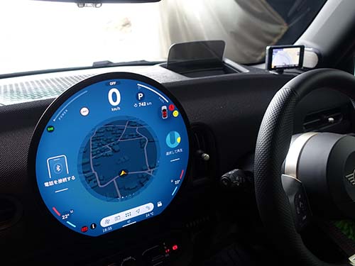 エンジンを切るとレーダー探知機の電源もOFF
