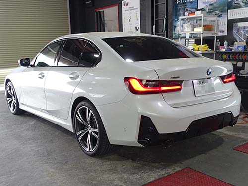 BMW 3シリーズ(G20)にDIXCEL製ブレーキパッドでダスト軽減!足元洗浄も実施