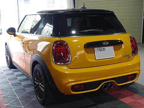 MINI F56 LEDウインカー装着!歯切れのよい点滅でスタイリッシュに変身