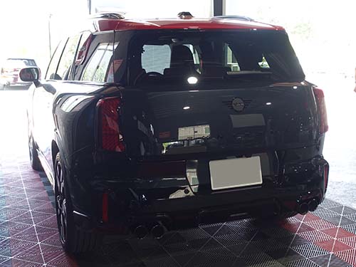 【MINI U25 JCW】アルカンターラ内装張替えで高級感をプラス!