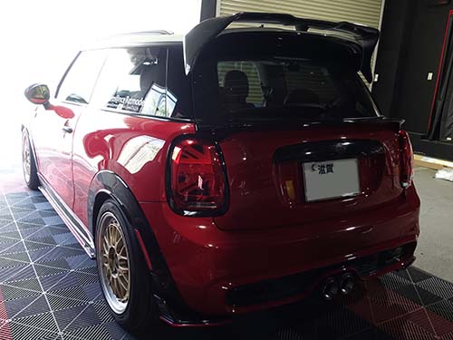 MINI F56クーパーSD 純正ルーフレール後付けで旅行＆キャンプに最適！
