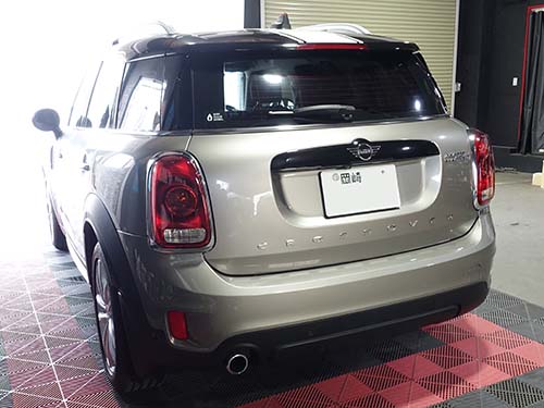 【MINI F60】走りを引き締める!アンダーブレース装着&低ダストブレーキパッド交換