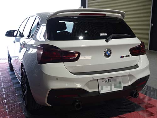 BMW 1シリーズ(F20)にCarPlayフルスクリーン化と地図更新!快適ドライブを実現