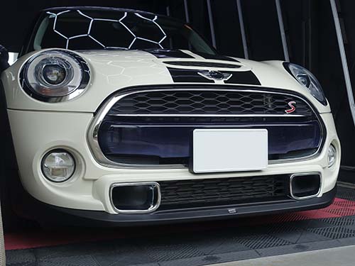 MSKフロントリップスポイラー装着後のフロント画像