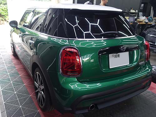 MINI F55でCarPlayを楽しむ!フルスクリーン表示で快適ドライブ