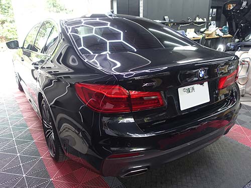 BMW G30 540iに便利機能を追加!ナビ操作やデイライト設定など5項目コーディング施工