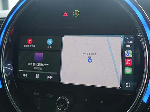 フルスクリーンApple CarPlay表示のナビ画面