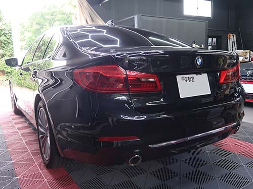 BMW G30｜ヘッドライトのLED焼けにご注意！アクリル焼損でも交換不要の修理法